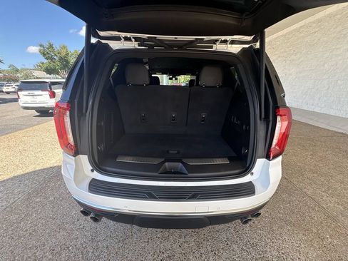 Certified 2021 GMC Yukon Denali AWD/4WD image 26
