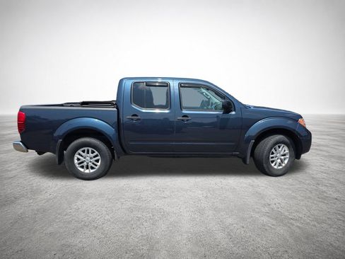 Used 2017 Nissan Frontier SV AWD/4WD image 9