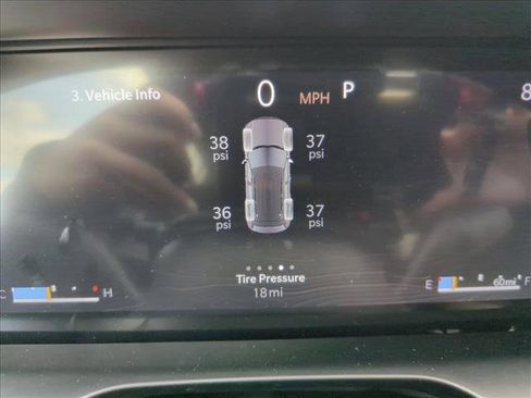 New 2025 Jeep Grand Cherokee Limited w/ Black Appearance Package image 12