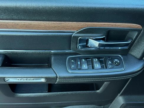 Used 2017 RAM 2500 Laramie w/ Sport Appearance Group AWD/4WD image 26