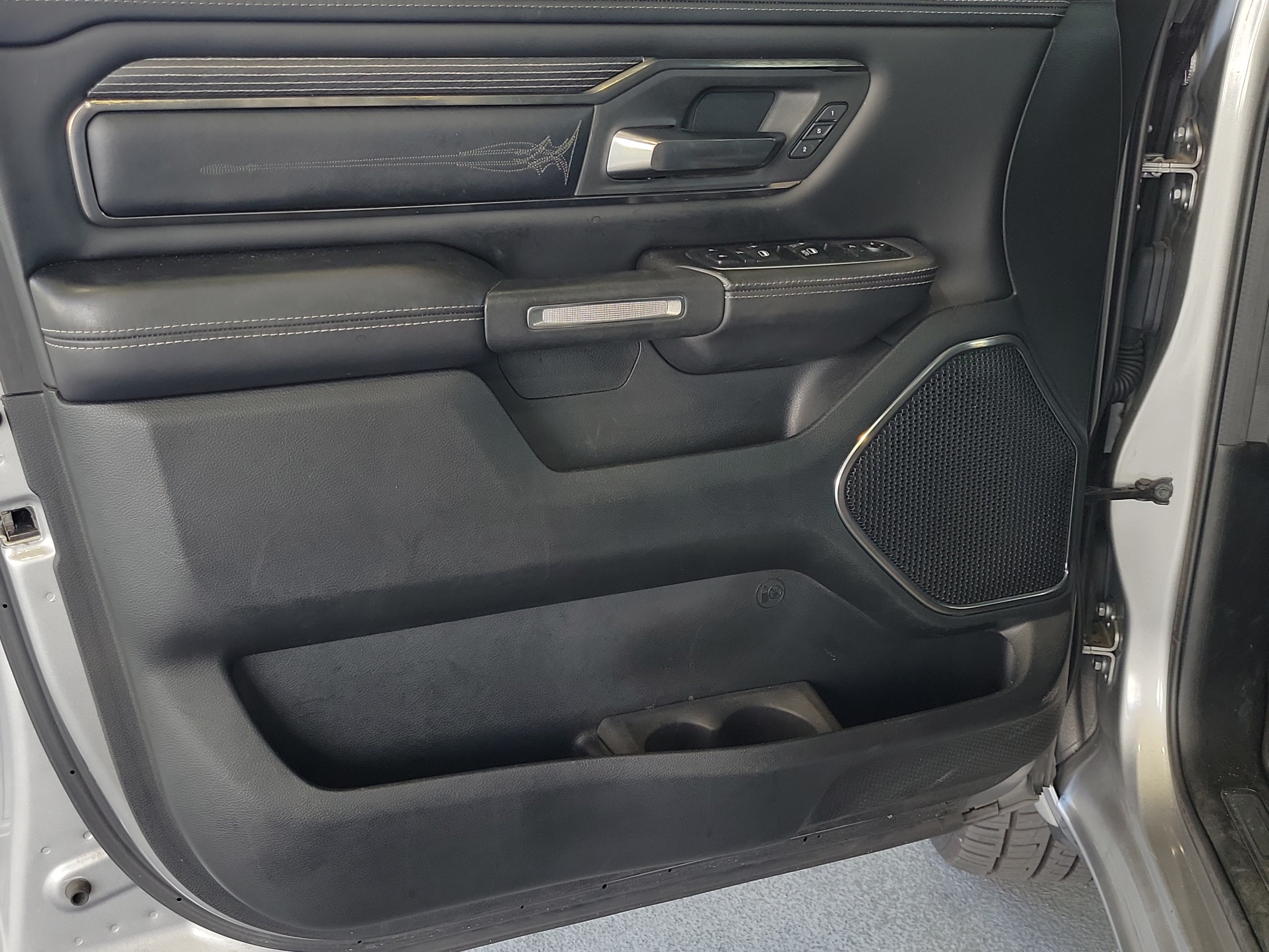 Used 2020 RAM 1500 Limited w/ Bed Utility Group RWD image 14