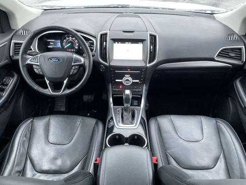 Used 2018 Ford Edge Titanium w/ Equipment Group 301A image 25