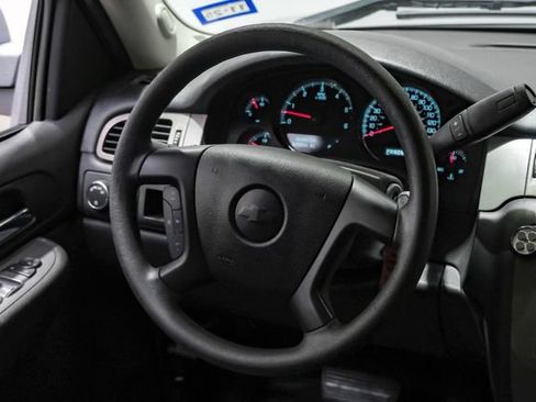 Used 2013 Chevrolet Tahoe 2WD image 25