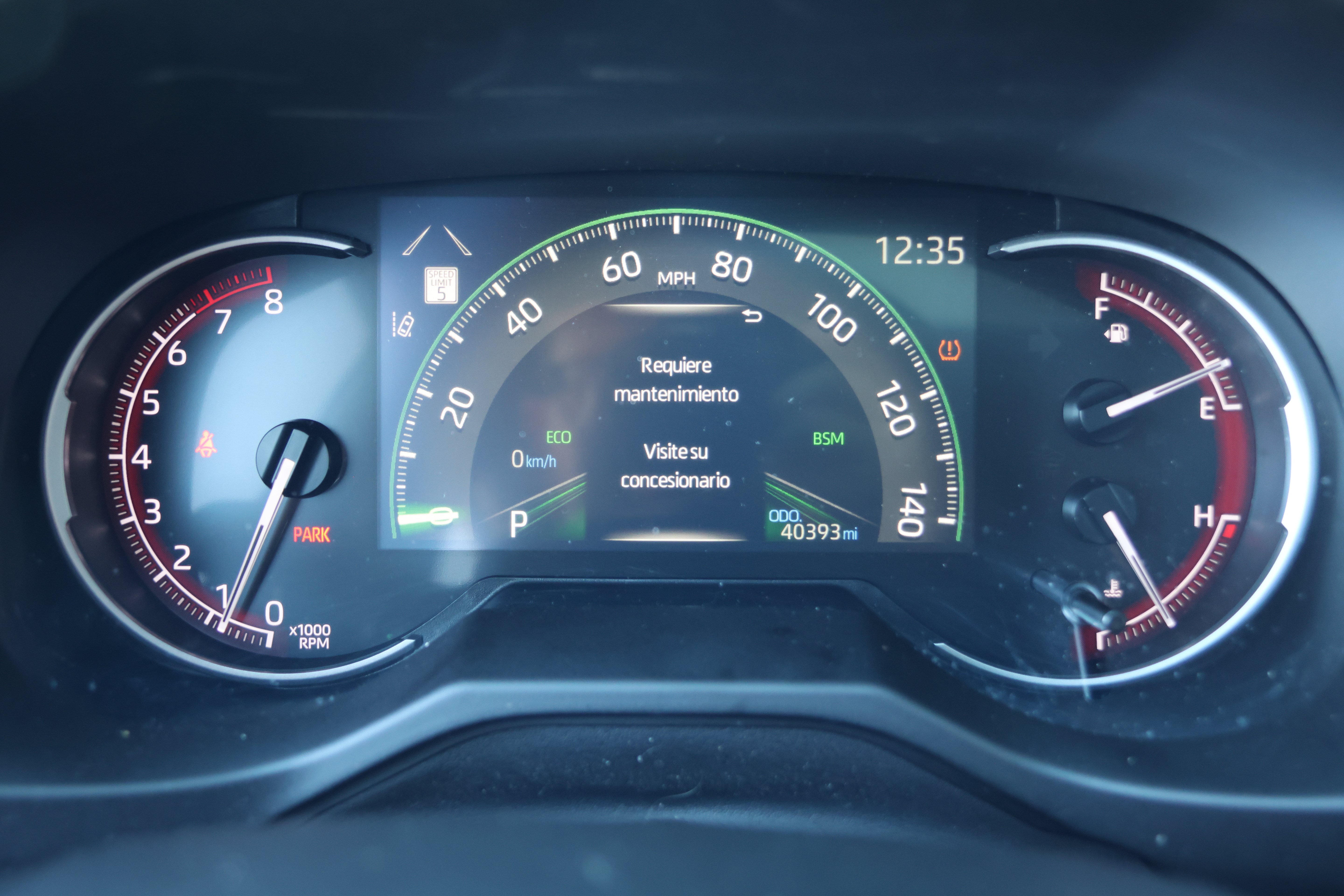 Used 2025 Toyota RAV4 XLE w/ Convenience Package FWD image 13