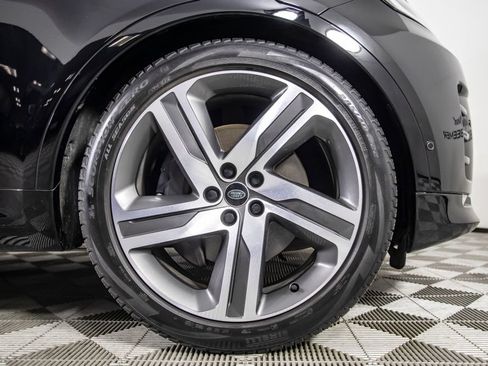 Used 2023 Land Rover Discovery HSE R-Dynamic AWD/4WD image 45