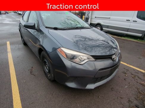 Used 2014 Toyota Corolla LE image 3