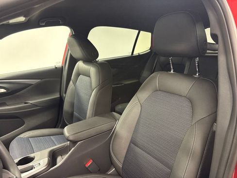 New 2026 Buick Envista Preferred w/ Advanced Safety Package FWD image 22