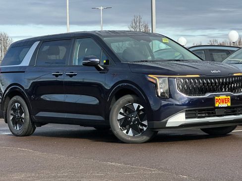 New 2026 Kia Carnival LXS image 2