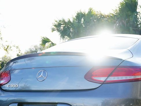 Used 2017 Mercedes-Benz C 300 Coupe image 9