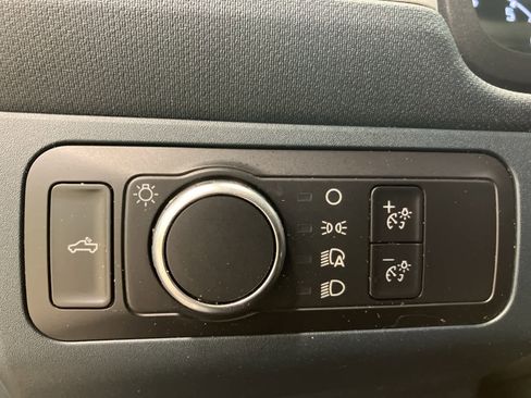 Used 2022 Ford Maverick XLT image 14