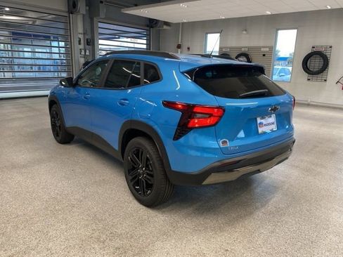 New 2026 Chevrolet Trax ACTIV w/ Driver Confidence Package FWD image 8