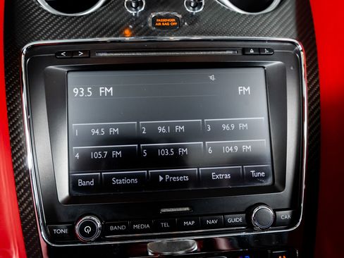 Used 2014 Bentley Continental GT image 45