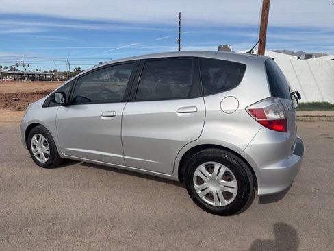 Used 2011 Honda Fit image 6