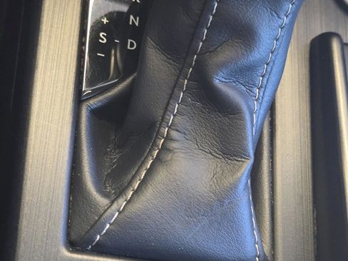 Used 2019 Lexus ES 350 image 10