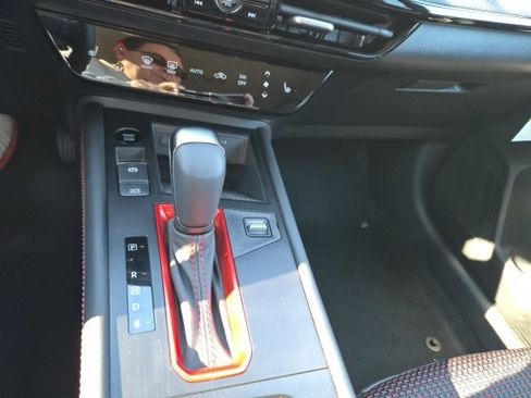 New 2026 Nissan Kicks SR image 24