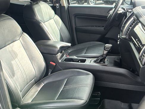 Used 2020 Ford Ranger Lariat w/ Trailer Tow Package image 13