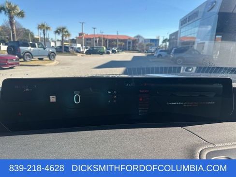 Used 2025 Ford Expedition Max Platinum image 10