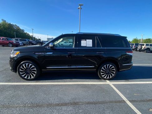 Used 2022 Lincoln Navigator Black Label AWD/4WD image 4
