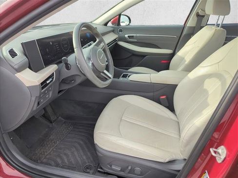 Used 2024 Hyundai Sonata Limited FWD image 11