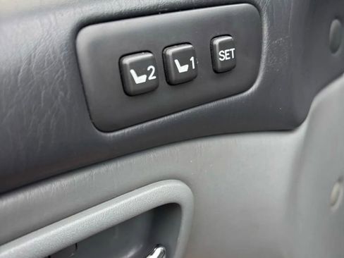 Used 2000 Lexus LX 470 4WD image 52