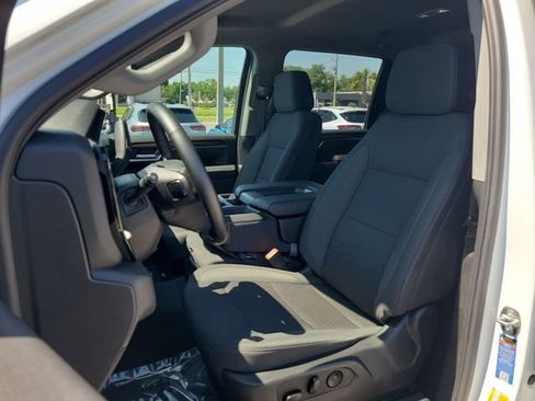 Used 2025 Chevrolet Silverado 2500 LT w/ Convenience Package AWD/4WD image 18