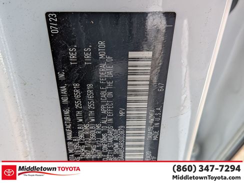 Certified 2024 Toyota Grand Highlander AWD image 39