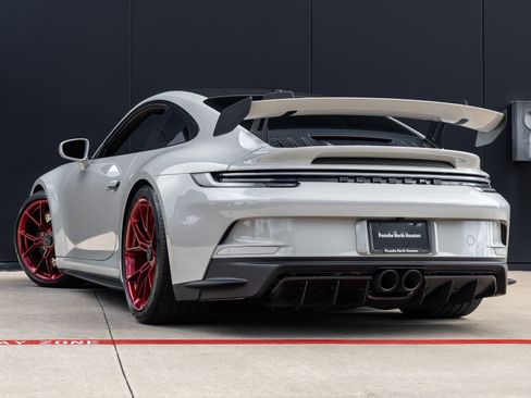 Certified 2022 Porsche 911 GT3 RWD image 3