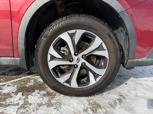 Used 2020 Subaru Outback Limited image 29