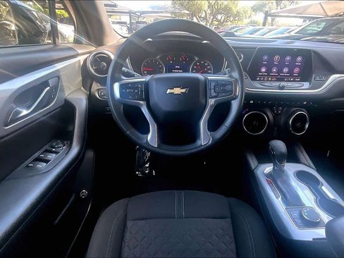 Used 2021 Chevrolet Blazer LT FWD image 6