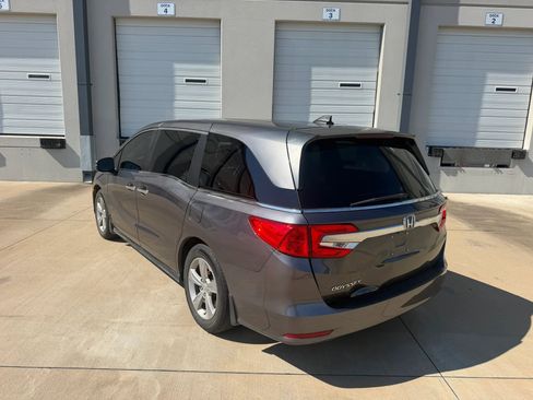 Used 2018 Honda Odyssey EX-L image 5