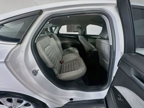 Used 2015 Ford Fusion S FWD image 24