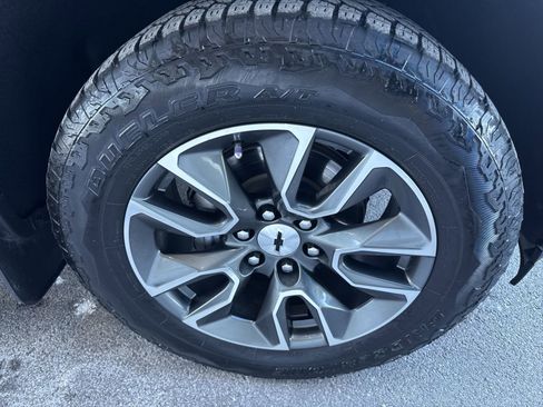 Used 2023 Chevrolet Silverado 1500 RST image 11