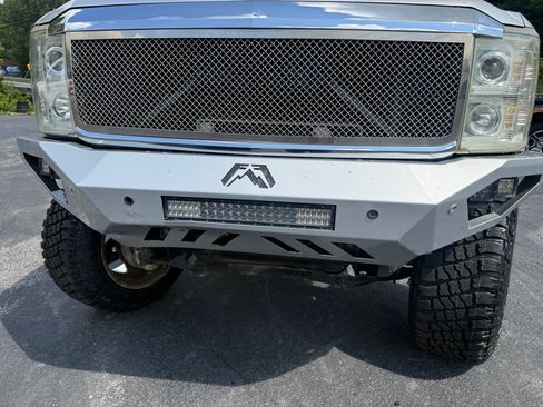 Used 2015 Chevrolet Silverado 2500 LTZ w/ Duramax Plus Package AWD/4WD image 34