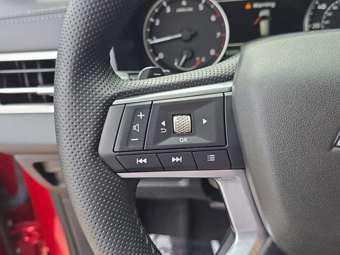 Used 2024 Mitsubishi Outlander SE FWD image 30