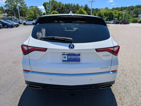Used 2023 Acura MDX SH-AWD w/ Technology Package image 4