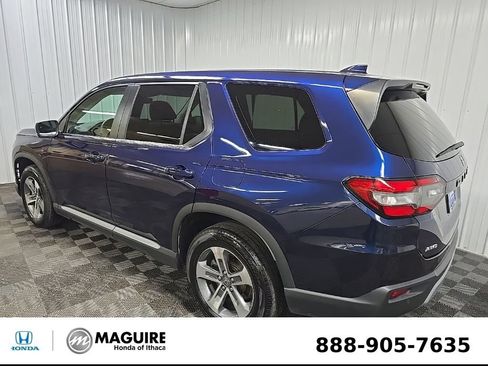 Used 2025 Honda Pilot EX-L image 9