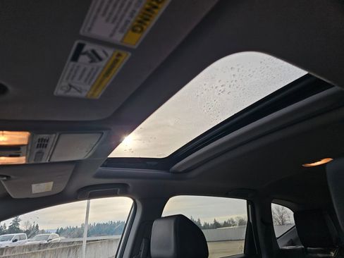 Used 2017 Honda CR-V EX-L image 25