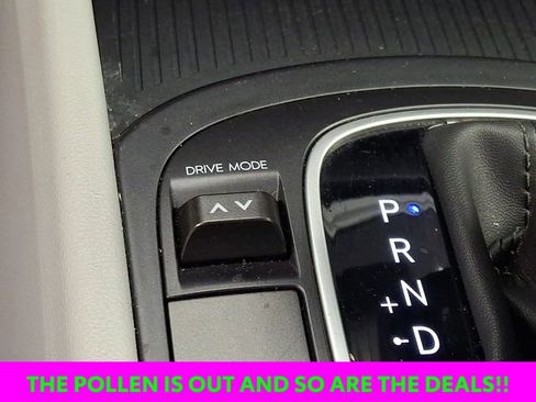 Certified 2025 Hyundai Kona SEL image 27