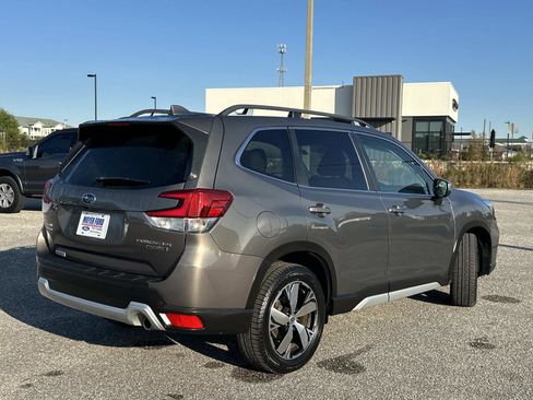 Used 2020 Subaru Forester Touring w/ Popular Package #2 image 5