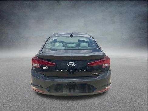 Used 2020 Hyundai Elantra Limited FWD image 8