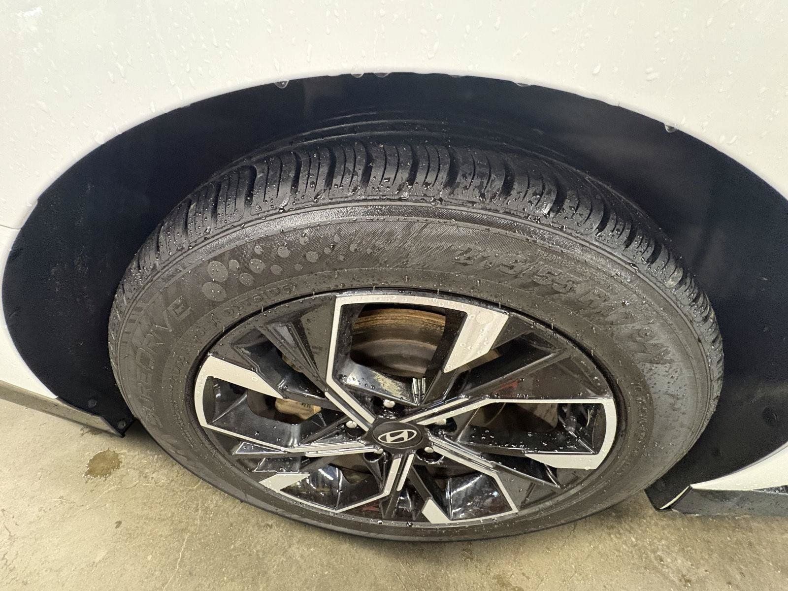 Used 2025 Hyundai Sonata SEL FWD image 14