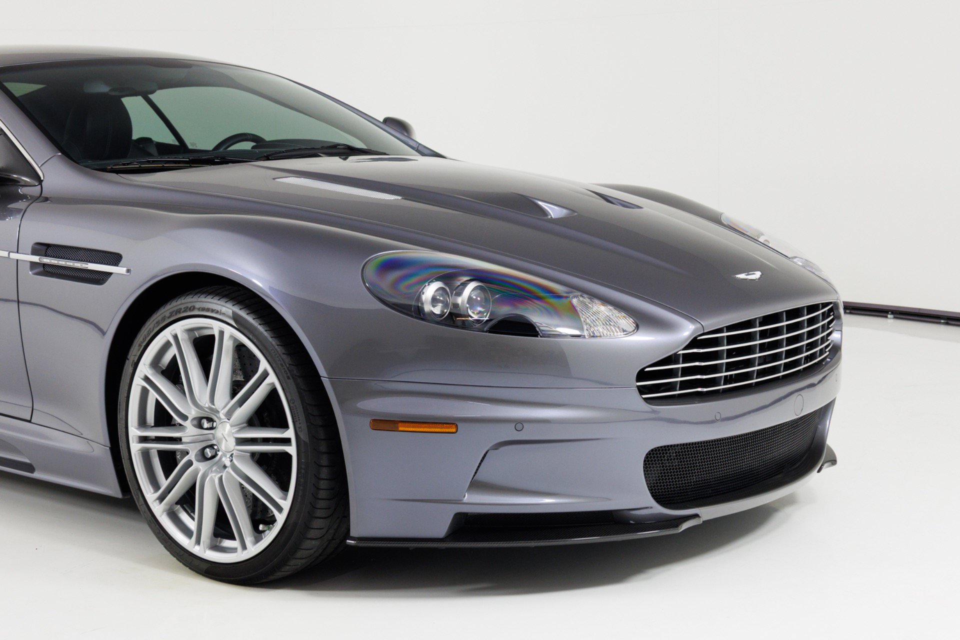 Used 2010 Aston Martin DBS Coupe RWD image 53