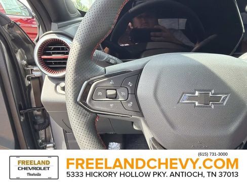 New 2026 Chevrolet Trax RS w/ Sunroof Package FWD image 23
