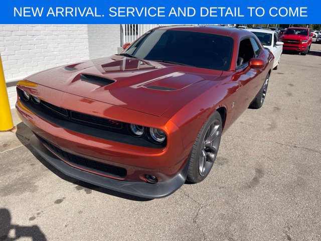 Used 2022 Dodge Challenger R/T Scat Pack w/ Plus Package RWD image 1
