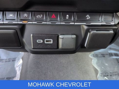 Used 2024 Chevrolet Silverado 1500 Custom Trail Boss AWD/4WD image 36