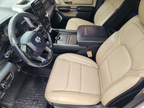 Used 2019 RAM 1500 Limited AWD/4WD image 14