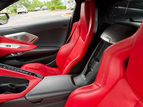 Used 2021 Chevrolet Corvette Stingray Preferred Cpe w/ 2LT RWD image 8