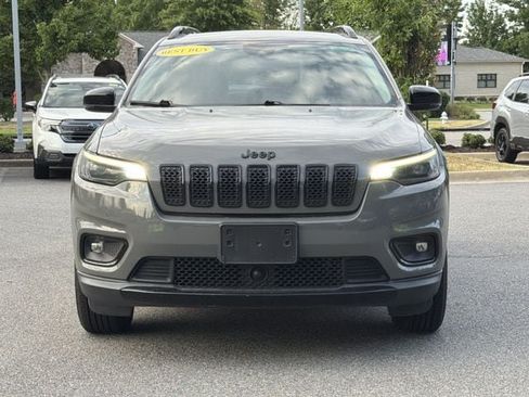 Used 2023 Jeep Cherokee Altitude Lux AWD/4WD image 5