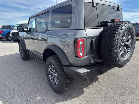 New 2025 Ford Bronco Badlands image 7