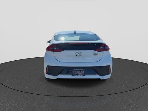 Used 2019 Hyundai Ioniq SEL image 7